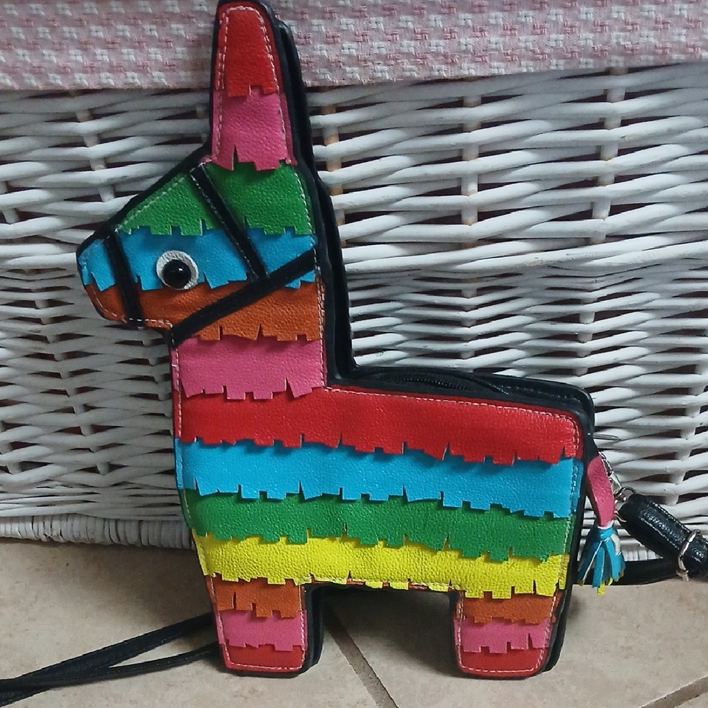 Source Unknown Multicolor Llama Crossbody Bag - image 1